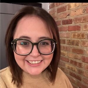 Meet your Posher, Linda